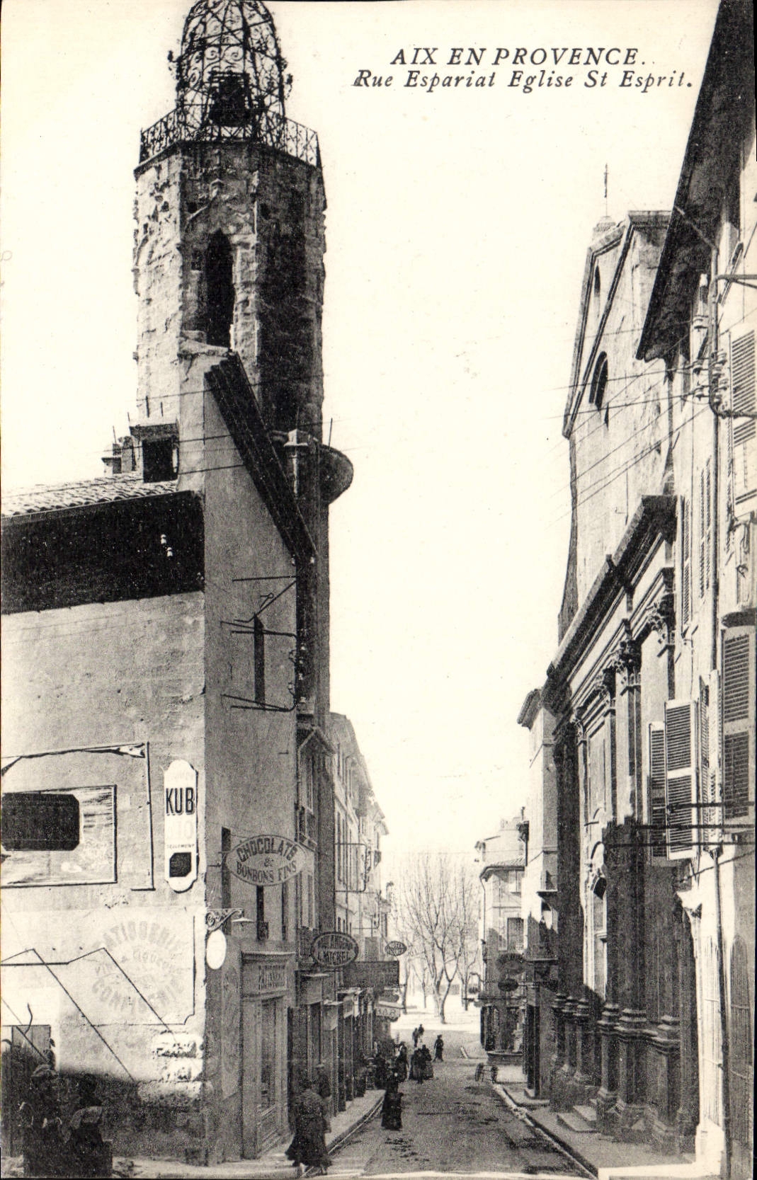 CPA Aix en Provence Rue Esparial Eglise St Esprit