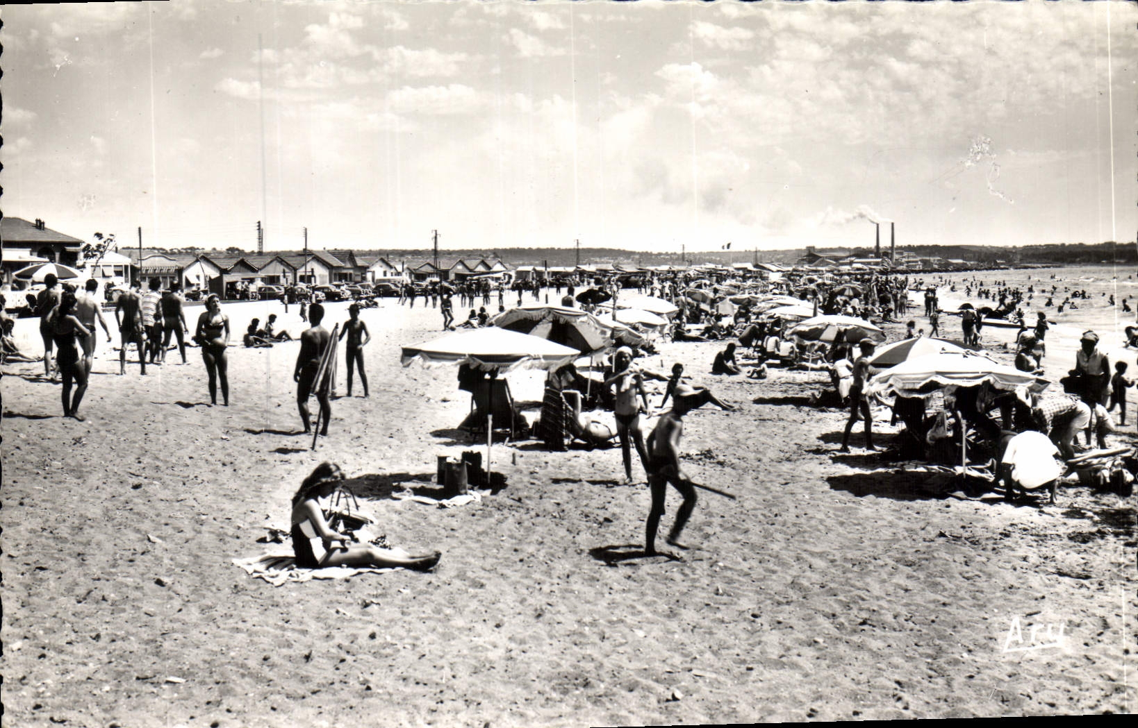 CPA Fos sur Mer Vue Generale de la Plage 