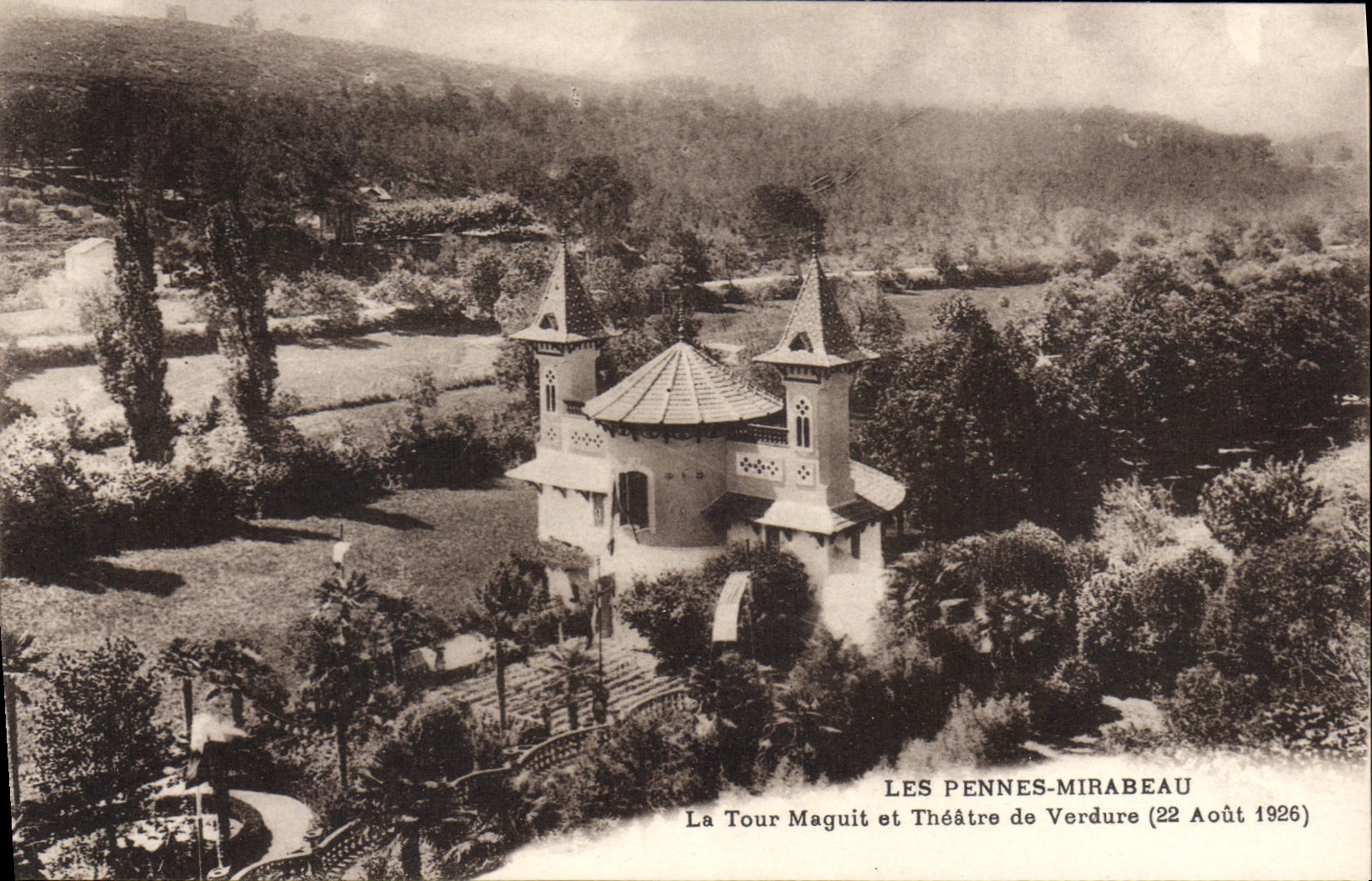 CPA Les Pennes Mirabeau La Tour Maguit et Theatre de Verdue 