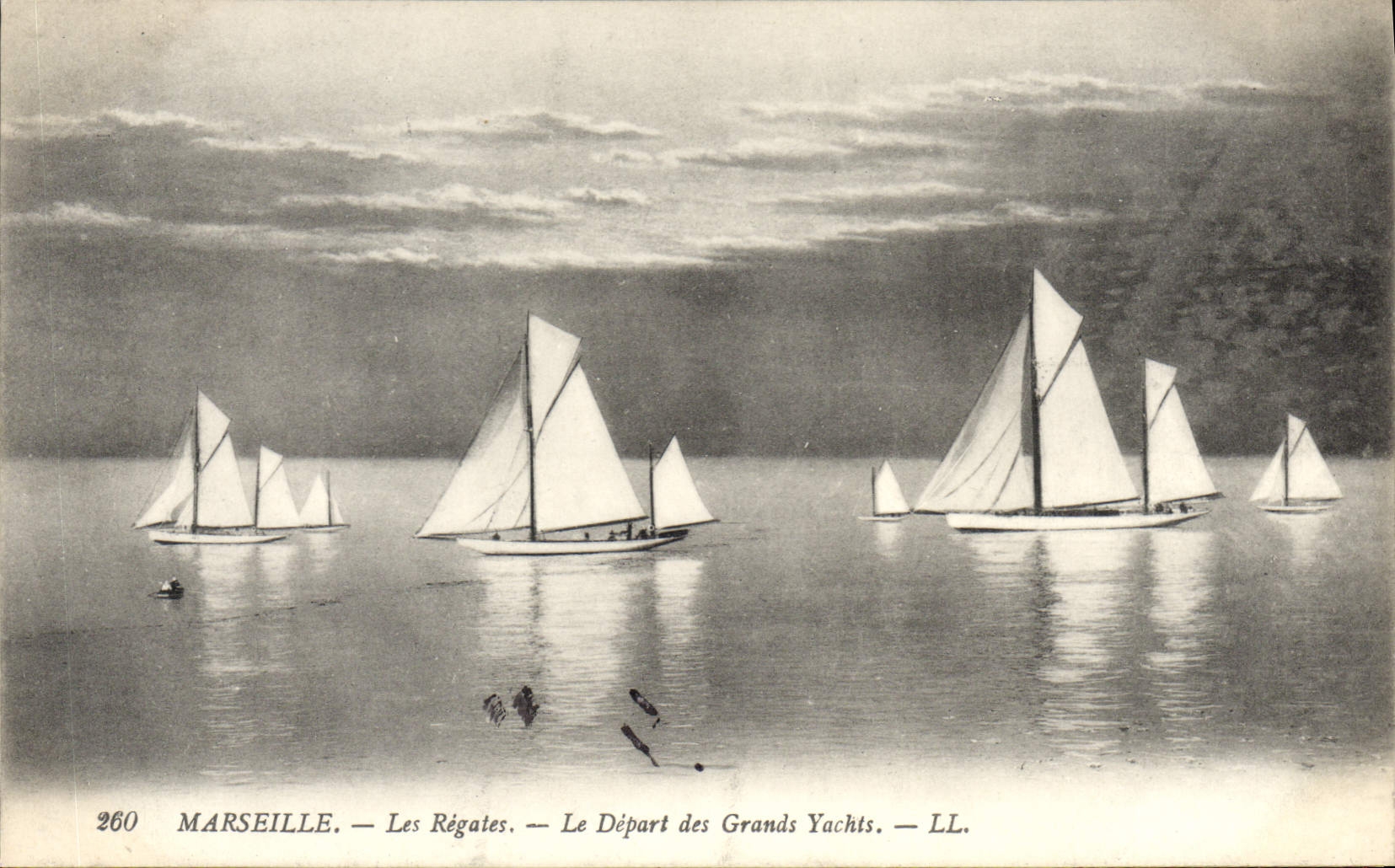 CPA Marseille Les Regates Le Depart des Grands Yachts