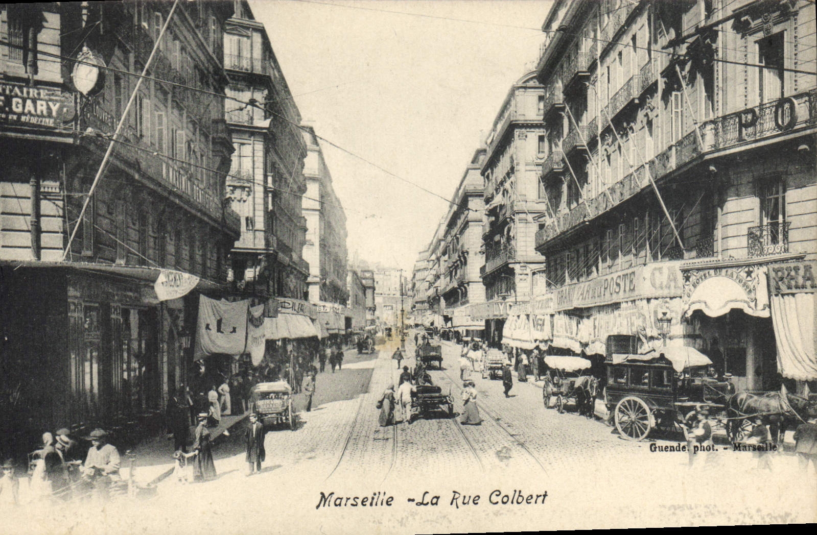 CPA Marseille La Rue Colbert 