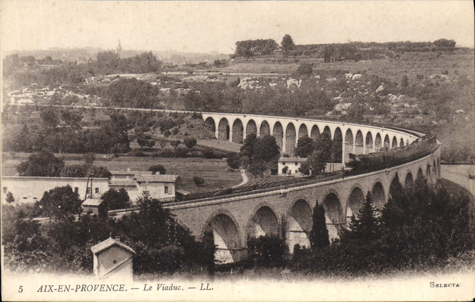 CPA Aix en Provence Le Viaduc 