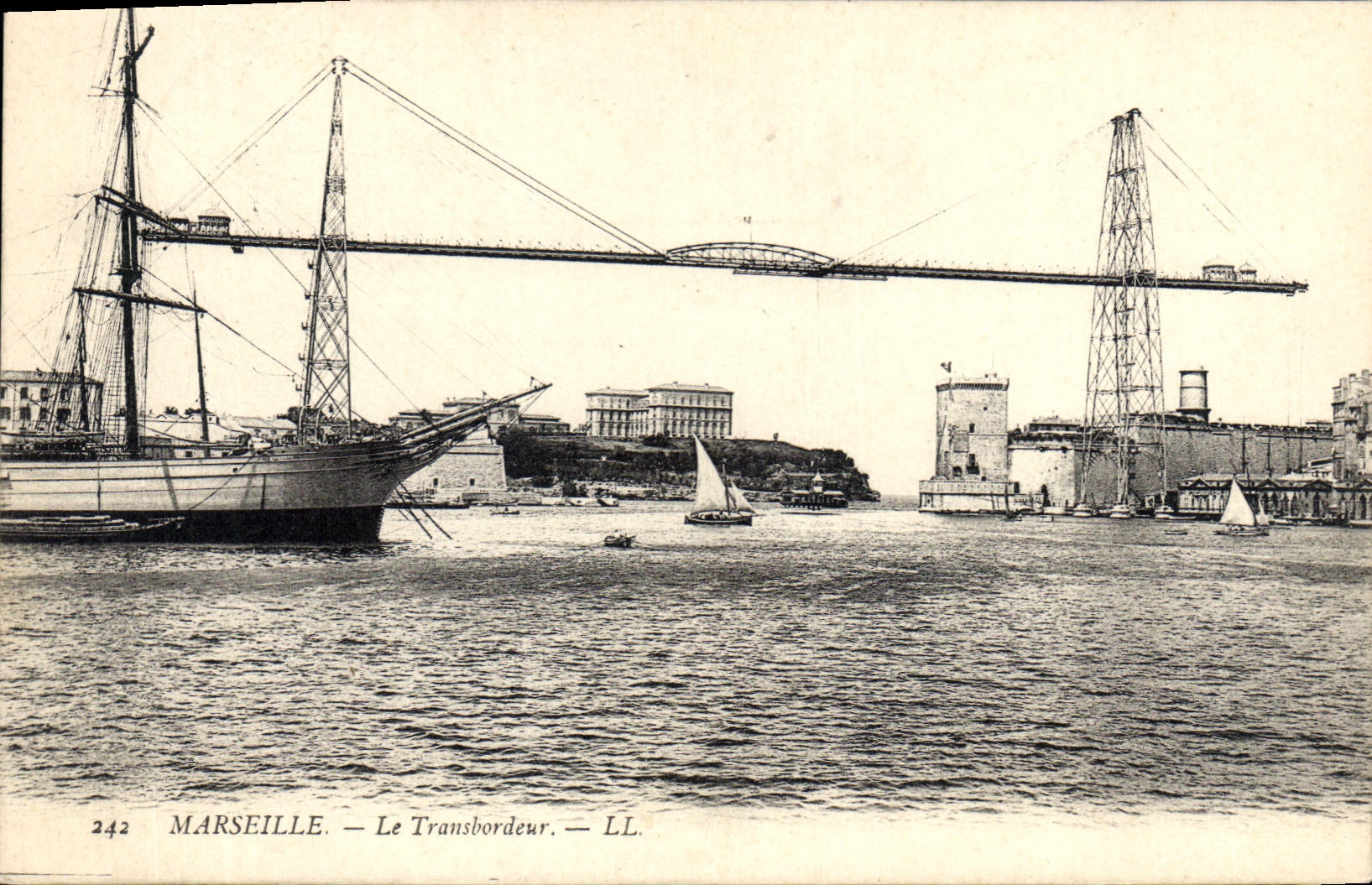 CPA Marseille Le Transbordeur 