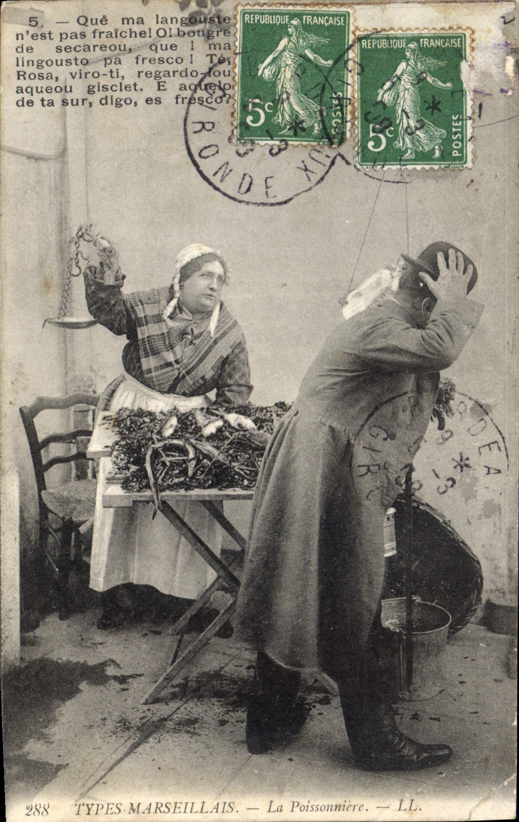 CPA Type Marseillais La Poissonniere