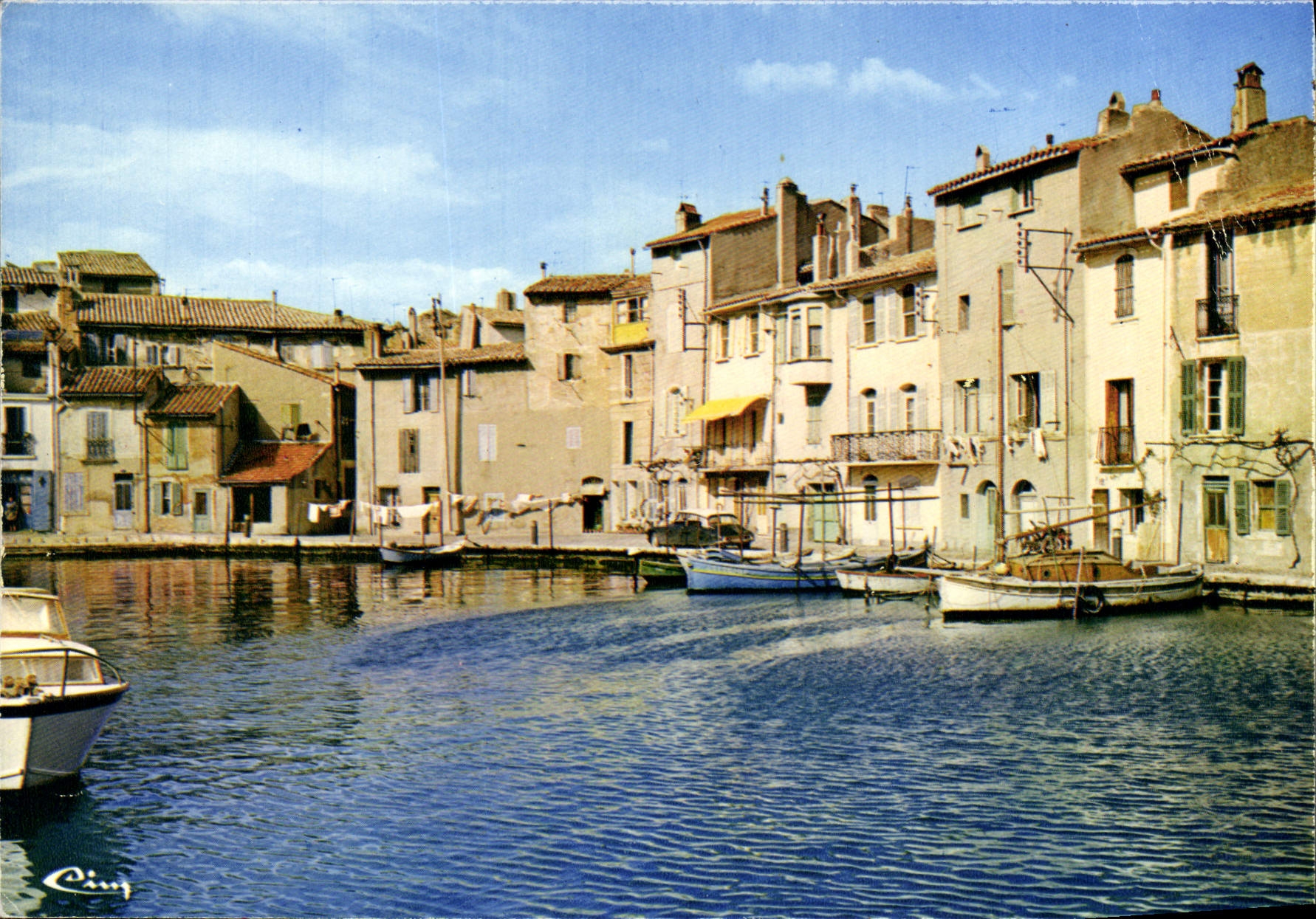 CPSM Martigues B du Rh Le Miroir aux Oiseaux quartier de l'lle