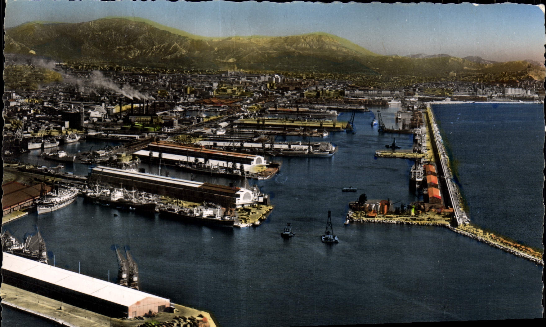 CPSM Marseille Bouches du Rhone Vue aerienne sur les bassins du Port de la Jollette