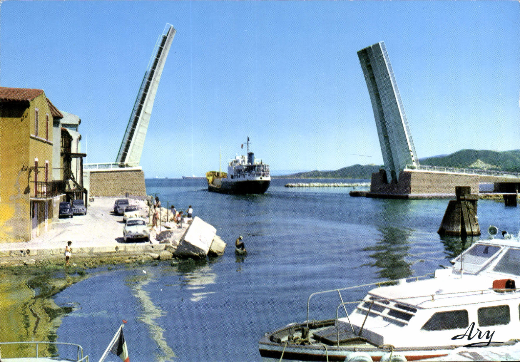 CPSM Martigues le nouveau pont