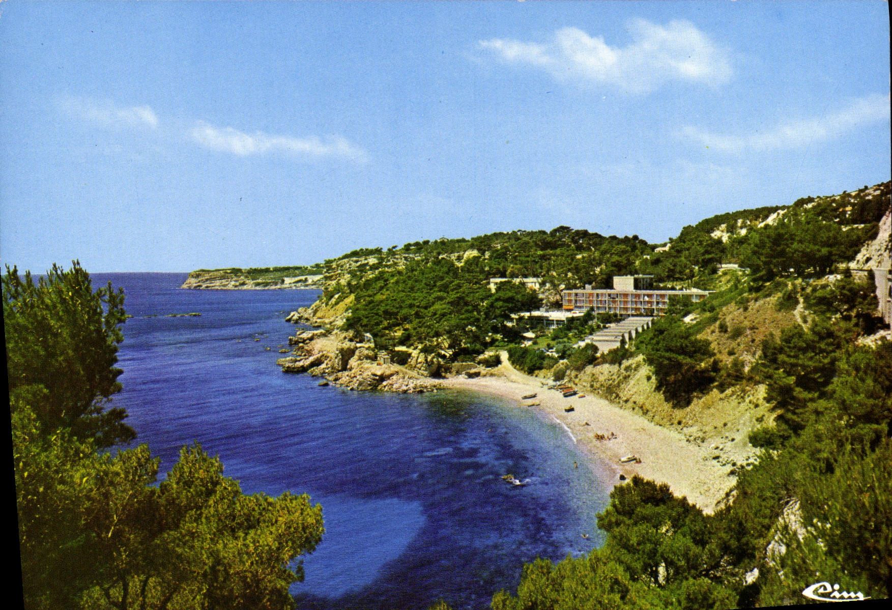 CPSM La Cote Bleue Carry le Rouet B du Rh Calanque des Eaux Salees Village de vacances Les Cigales