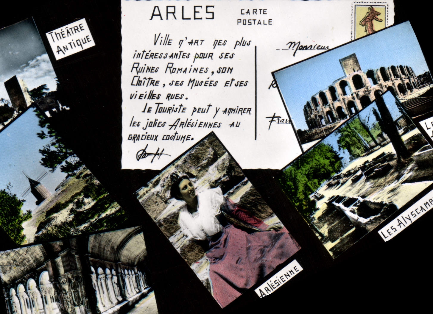 CPSM Arles Carte Postale Theatre Antique Arlesienne 