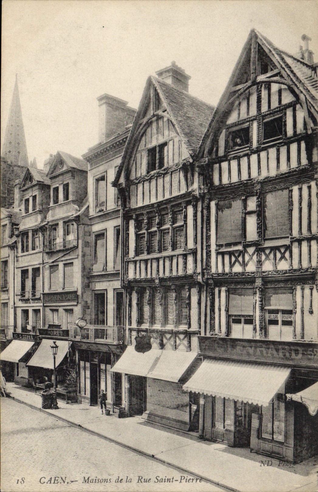 CPA Caen Maisons de la Rue Saint Pierre 