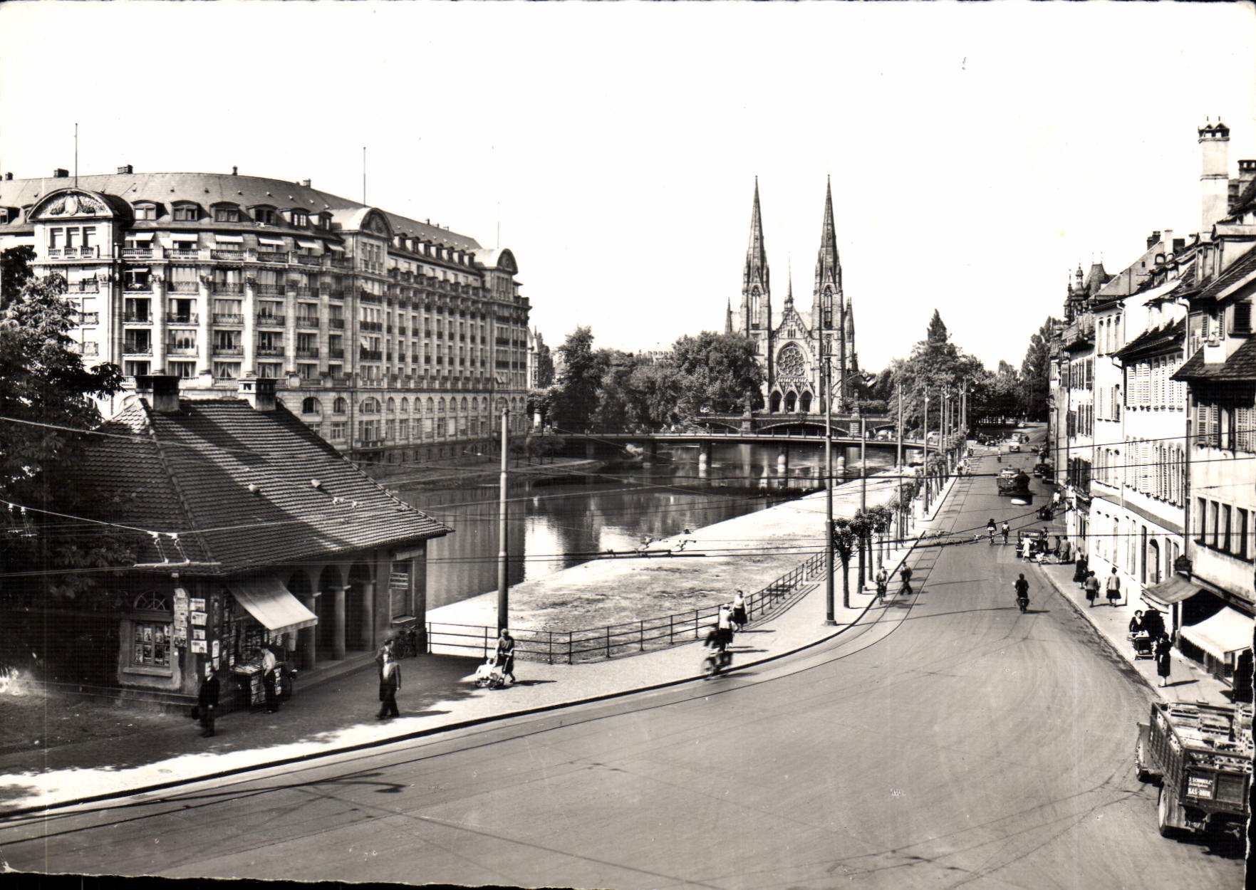 CPSM Strasbourg Bas Rhin Quai des Pecheurs Saint Paul Esca