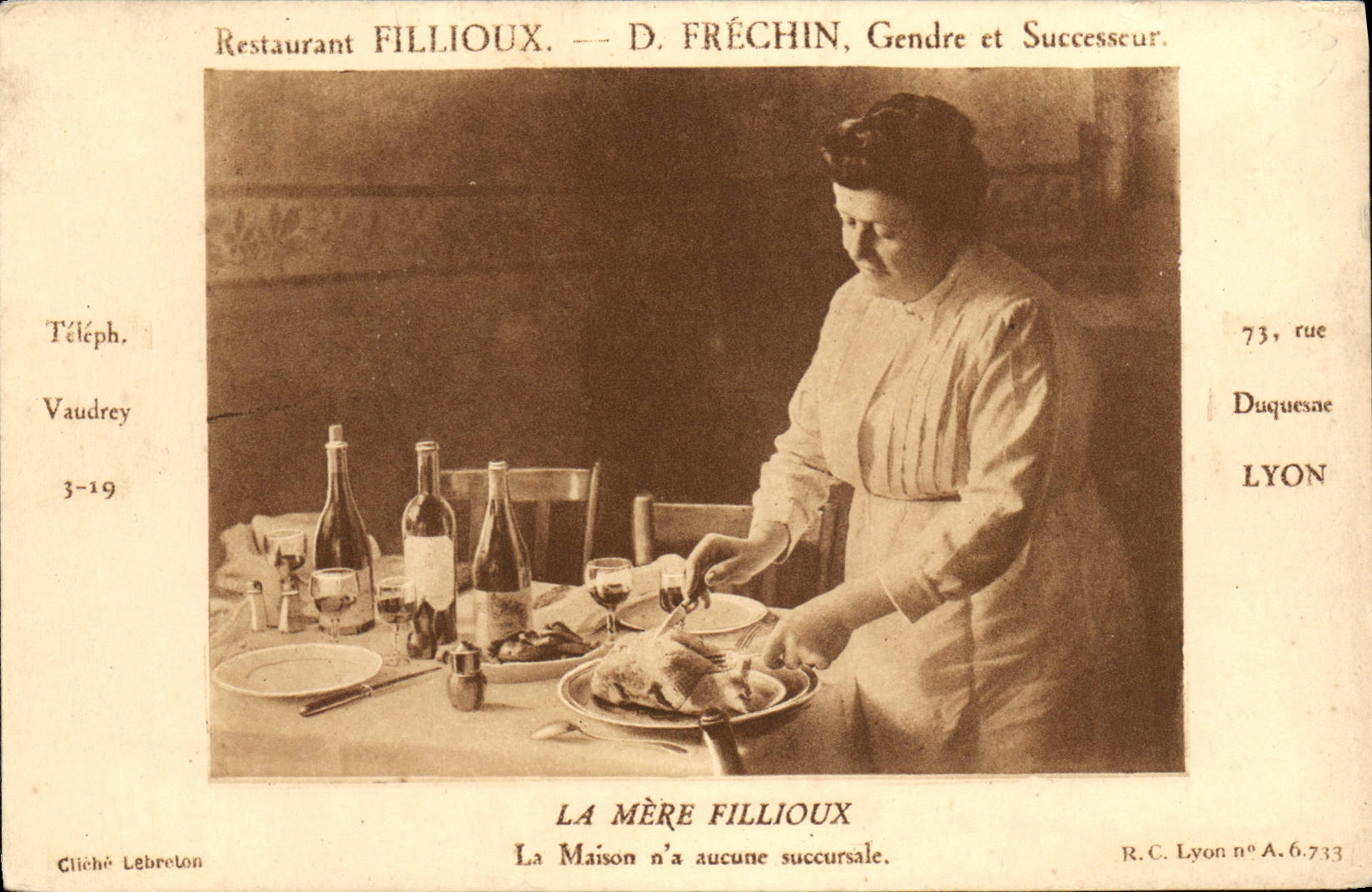 CPA La Mere Fillioux La Maison n'a aucune succursale