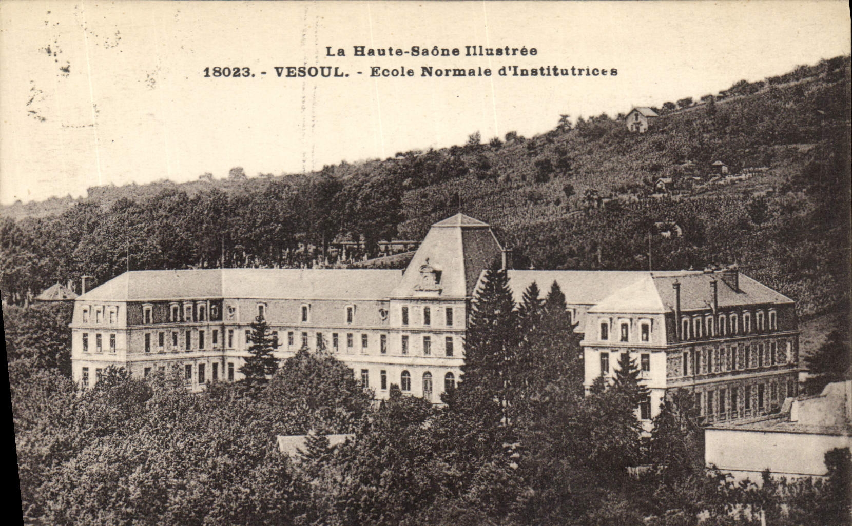 CPA Vesoul Ecole Normale d'Institutrices 