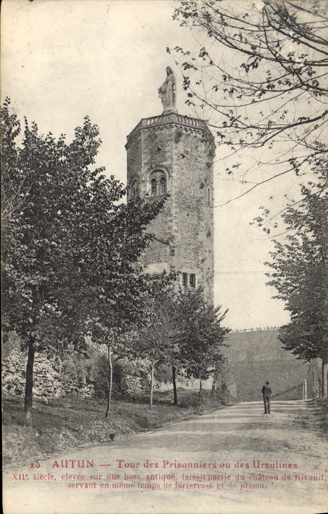 CPA Autun Tour des Prisonniers ou des Ursulines