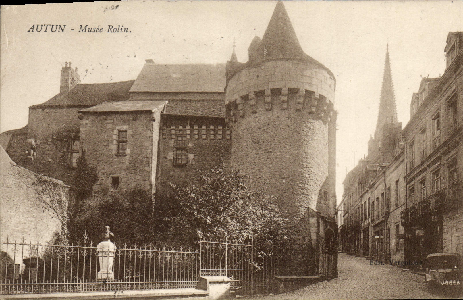 CPA Autun Musee Rolin 