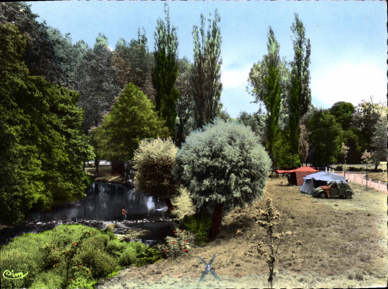 CPSM Cormatin S et L Le Camping au burd de la Grosne 