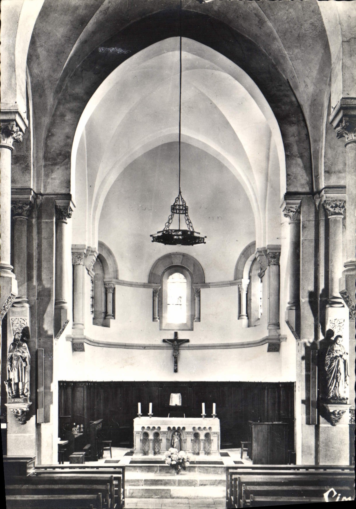 CPSM St Julien de Jonzy S et L Eglise Romane XII s Le Choeur