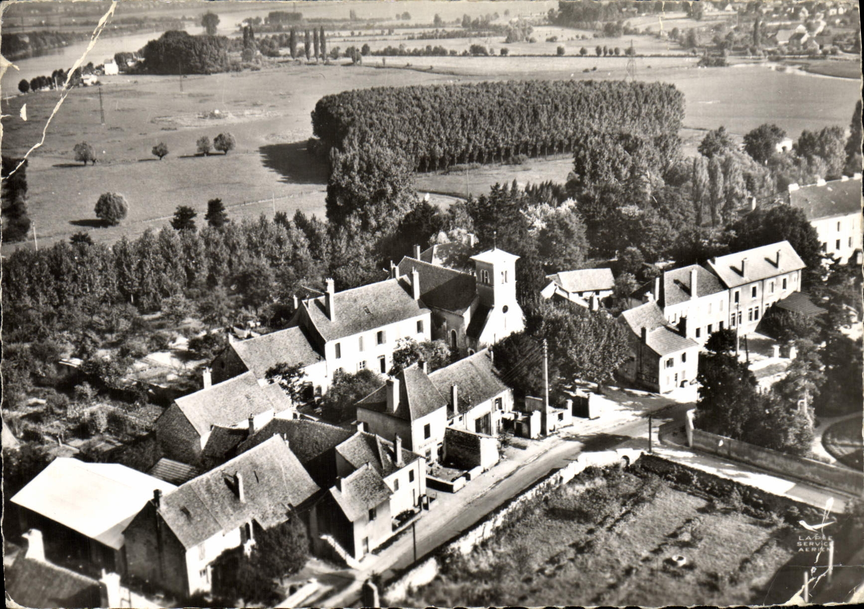 CPSM En Avion au Dessus De Saint Remy S et L L'Eglis St Remy Les Ecoles