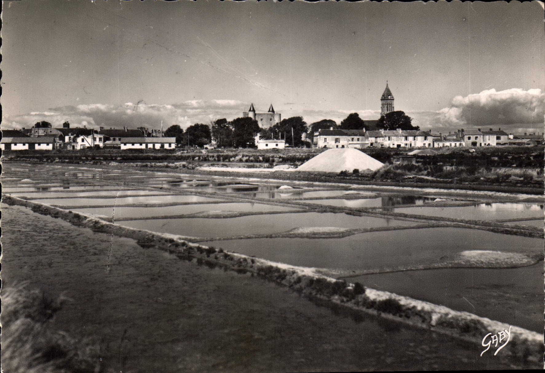 CPSM Ile de Noirmoutier Les Marais Salants