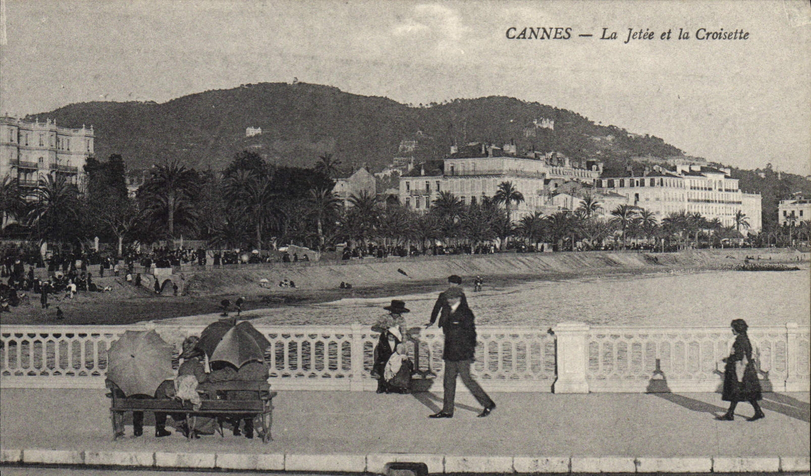 CPA CANNES La Jetee et la Croisette 