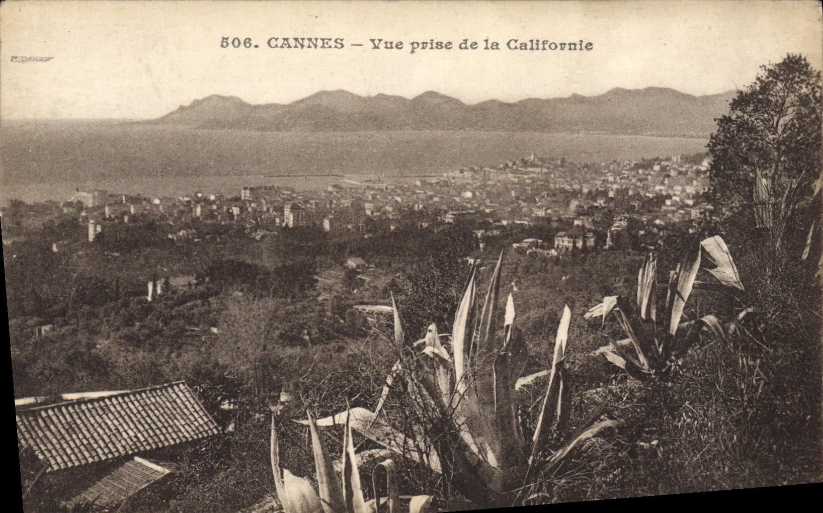 CPA CANNES Vue prise de la Californie 