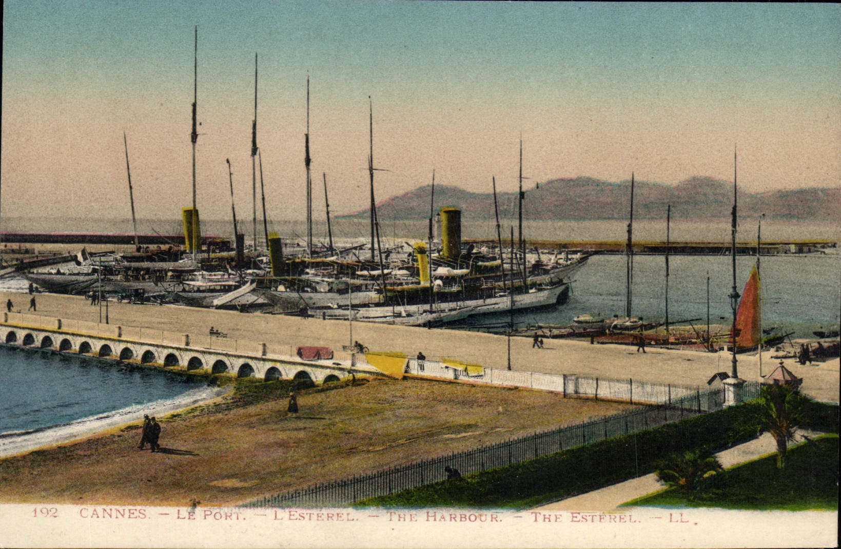 CPA Cannes le Port l'Esterel 