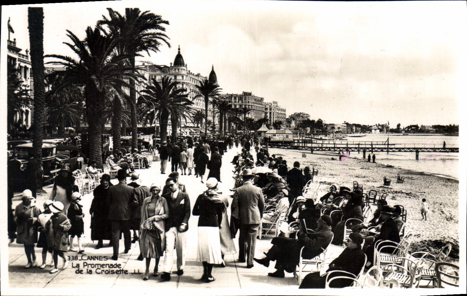 CPA Cannes la Promenade de la Croisette 