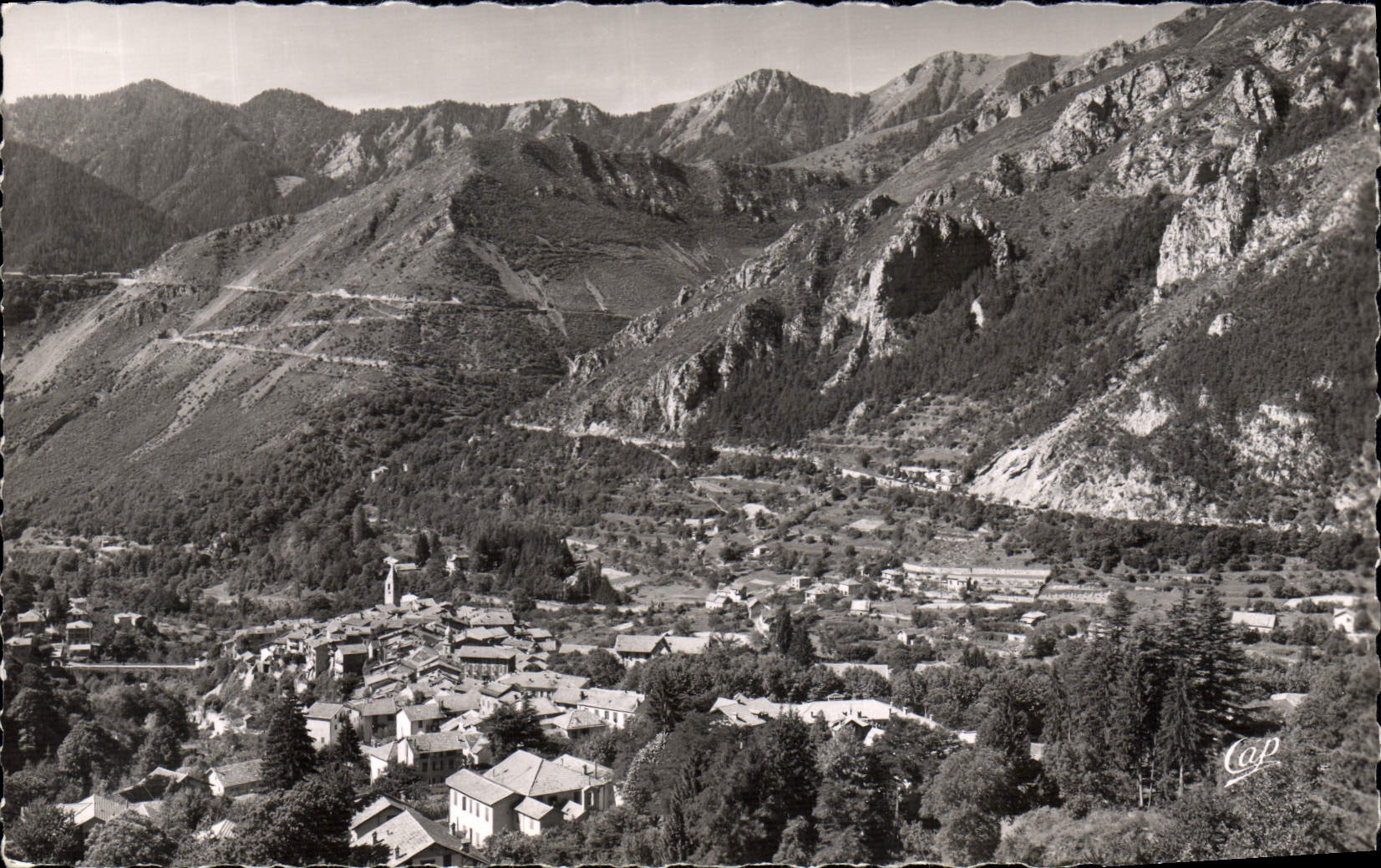 CPA Saint Martin Vesubie vue generale et le Massif du Tournairet