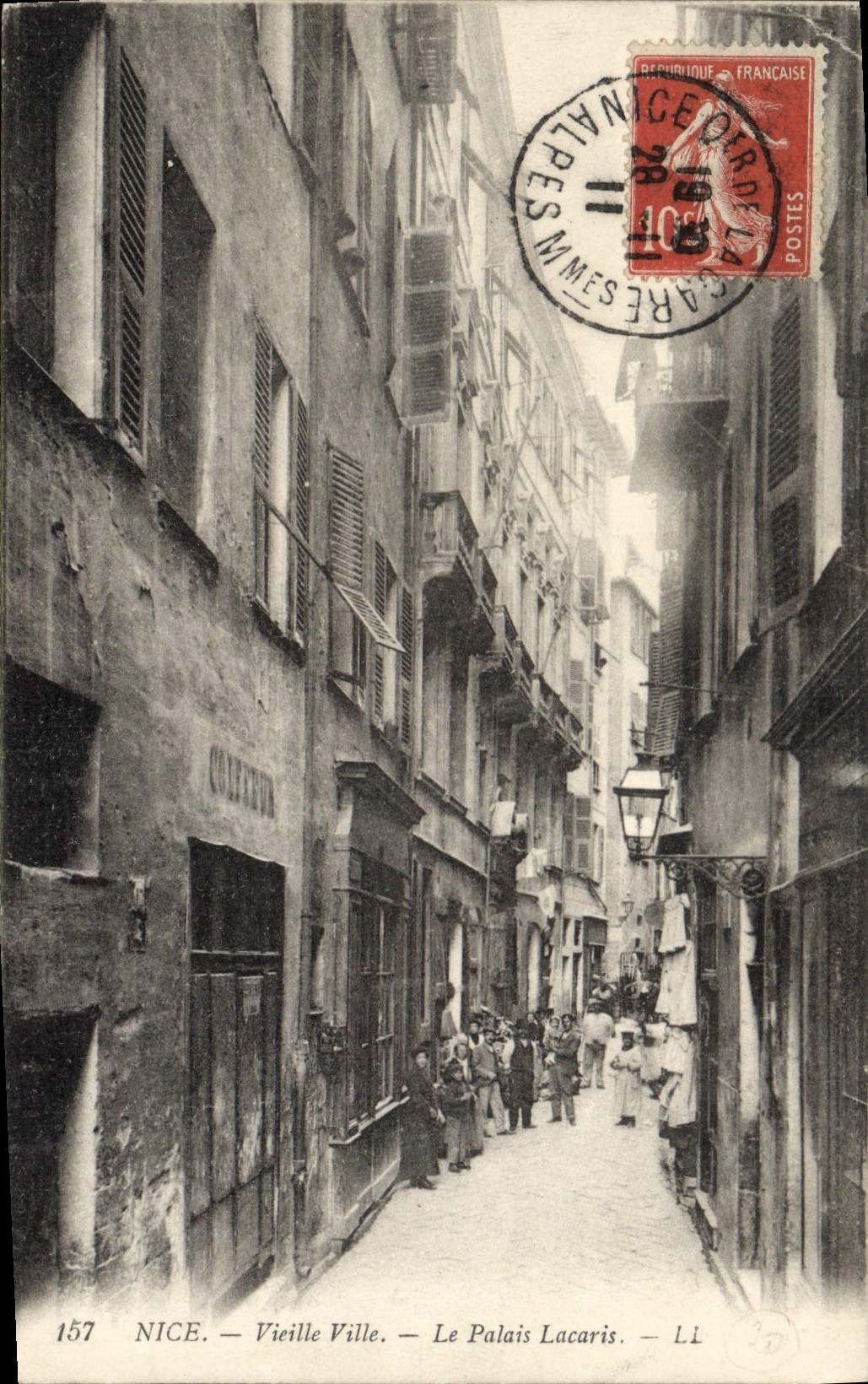 CPA Nice Vieille Ville le palais Lacaris 