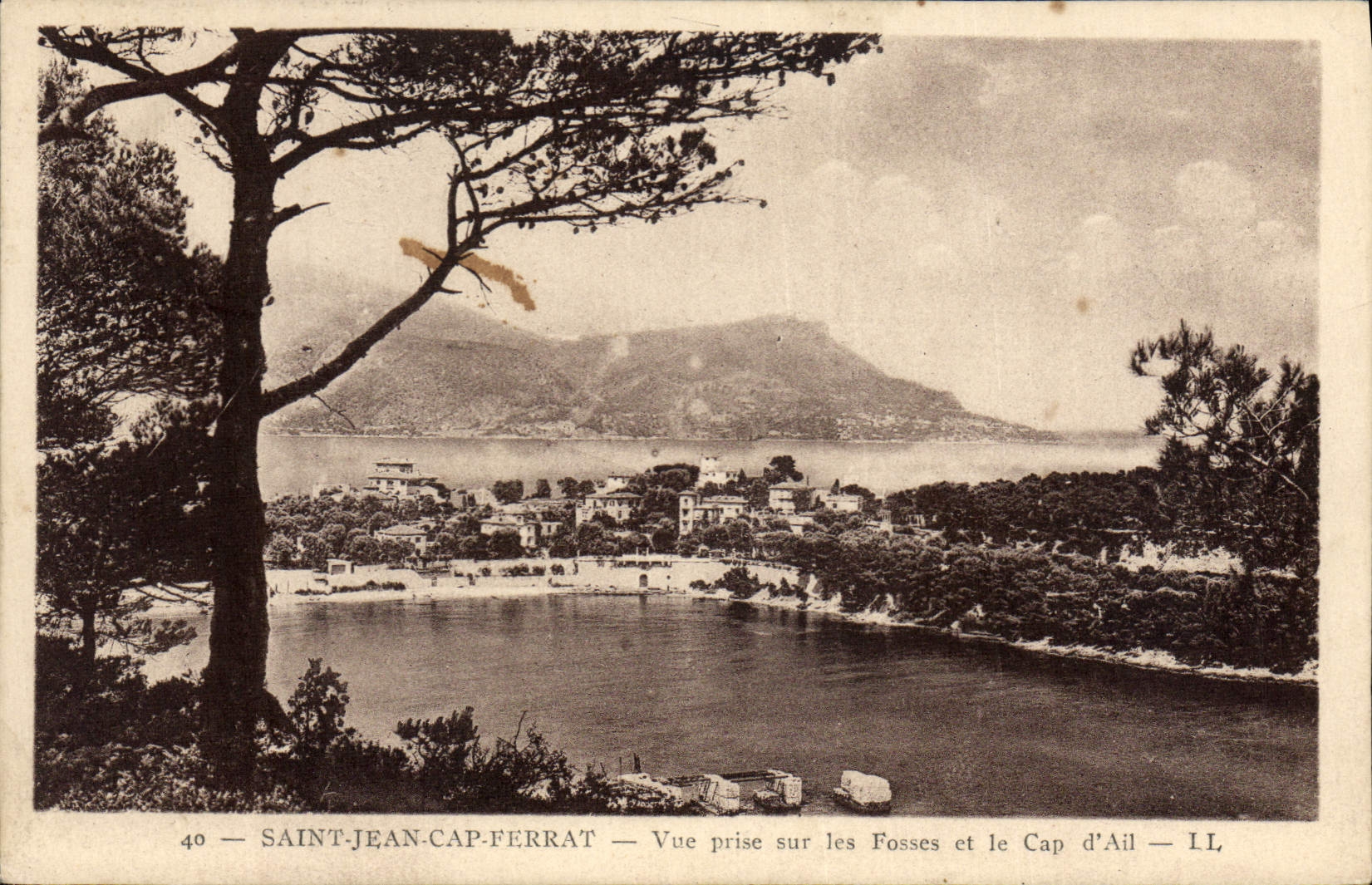 CPA Saint Jean cap Ferrat Vue prise les Fosses et le Cap d'Ail