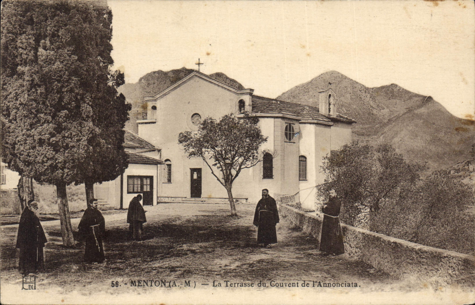 CPA Menton La Terrasse du Couvent de l'Annonciata 