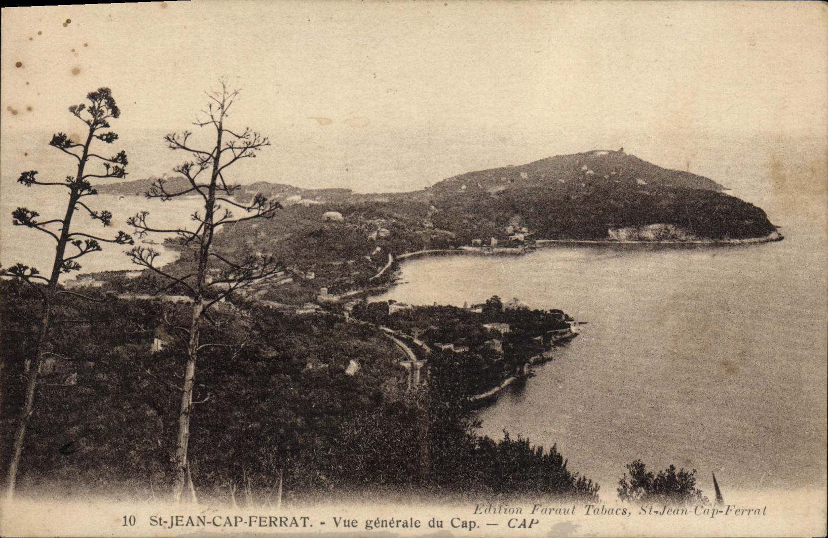 CPA St Jean cap Ferrat Vue generale du Cap