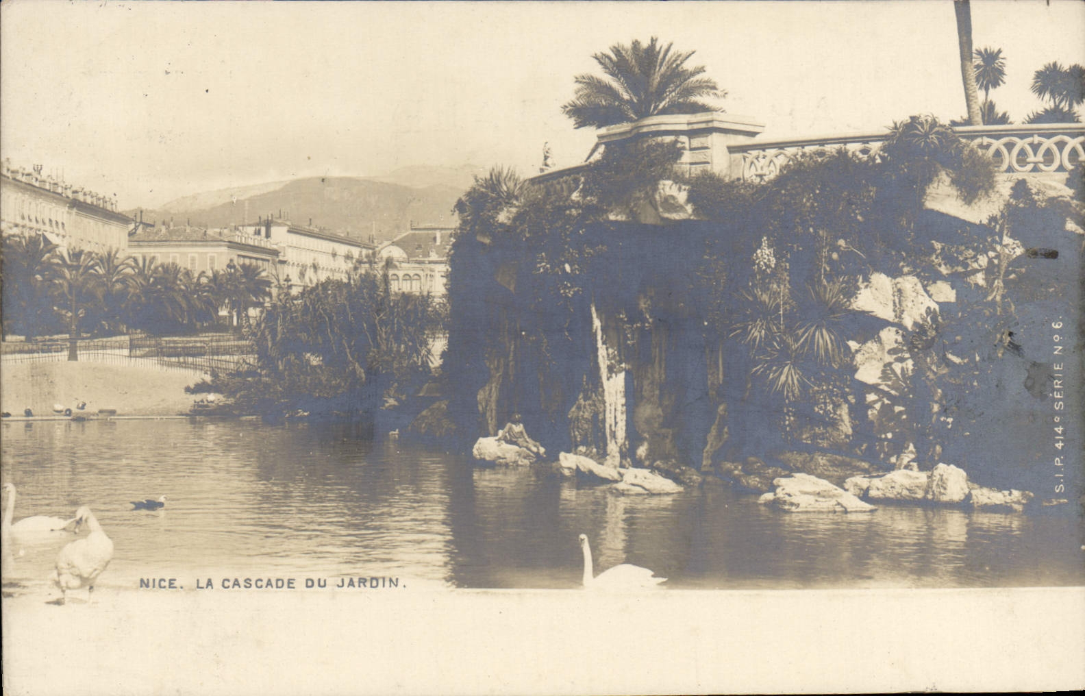 CPA Nice La Cascade du Jardin 