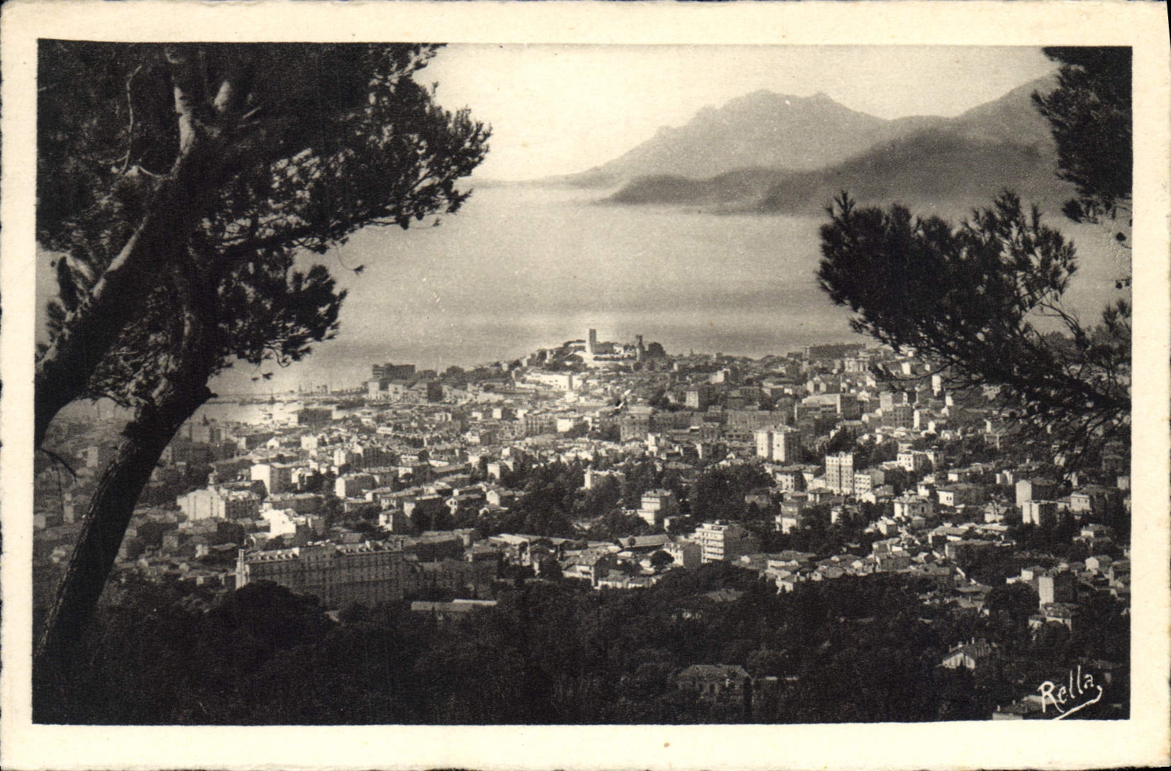 CPA Cannes Vue d'ensemble 