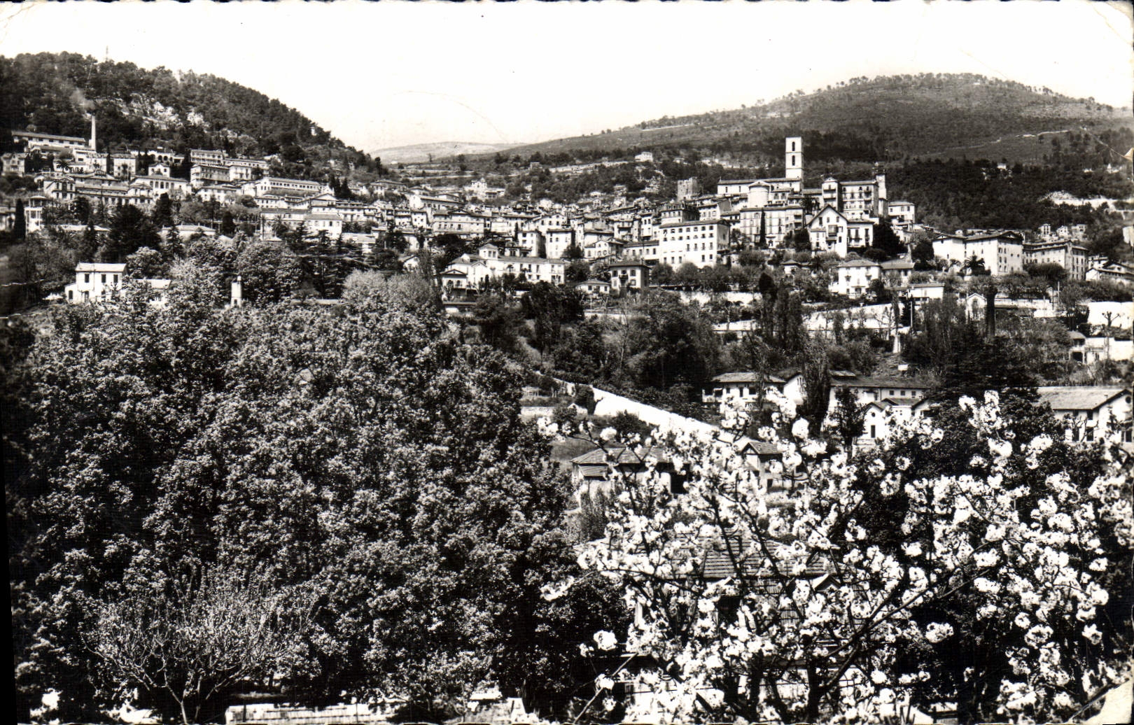 CPA La Cote d'Azur Grasse vue generale 