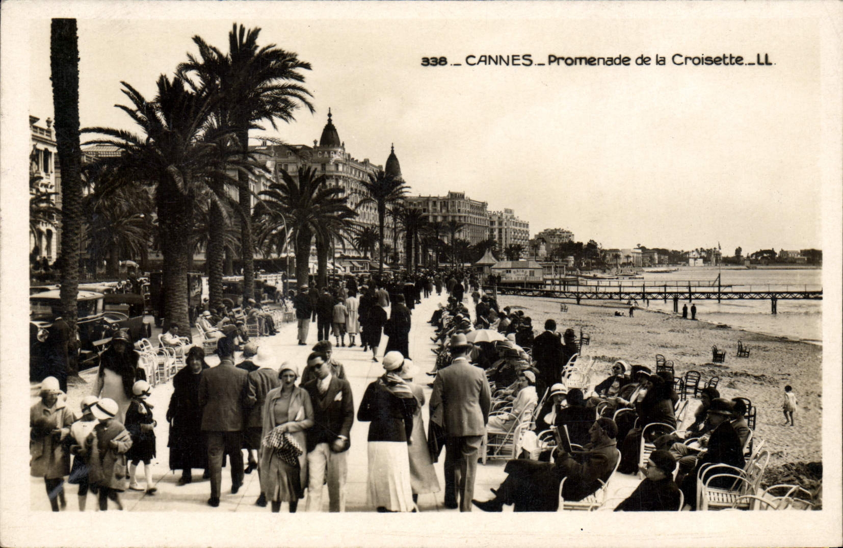 CPA Cannes Promenade de la Croisette 