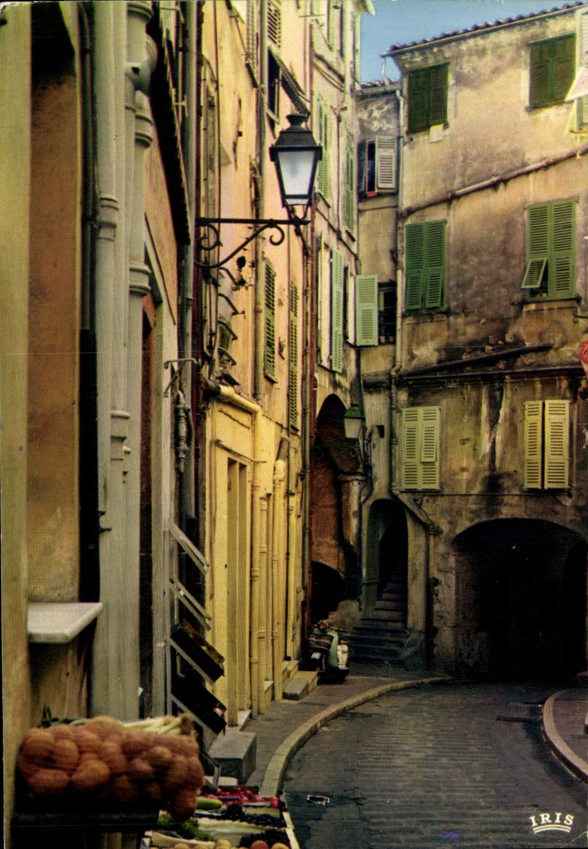CPSM La Cote d'Azur French Riviera Menton Perle de France La rue Longue