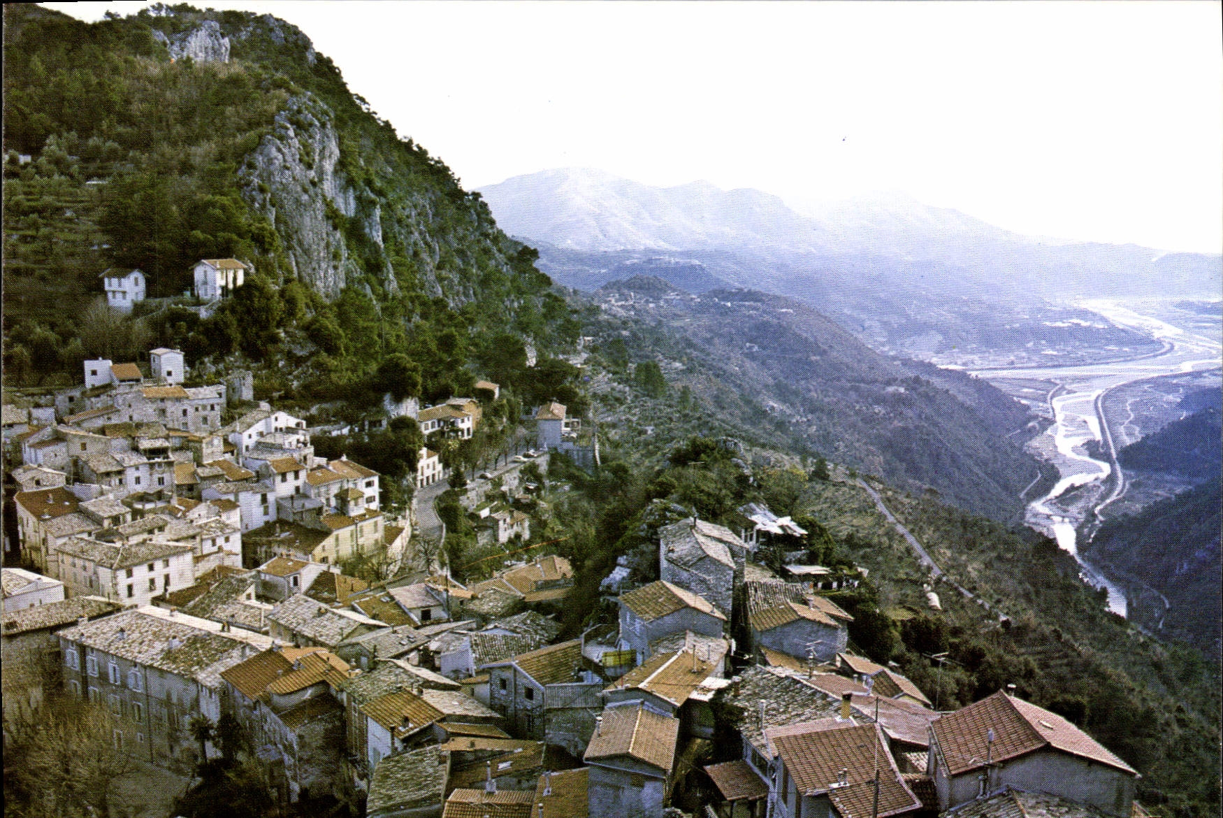 CPSM Gilette Alpes Martimes Le village