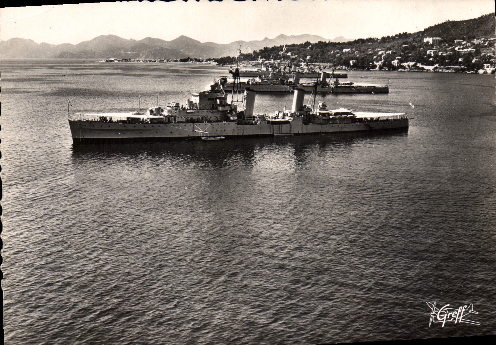 CPSM Juan les Pins Golfe Juan En Cote d'Azur Vue aerienne L'Escade en rade au loin la chaine de l'Es