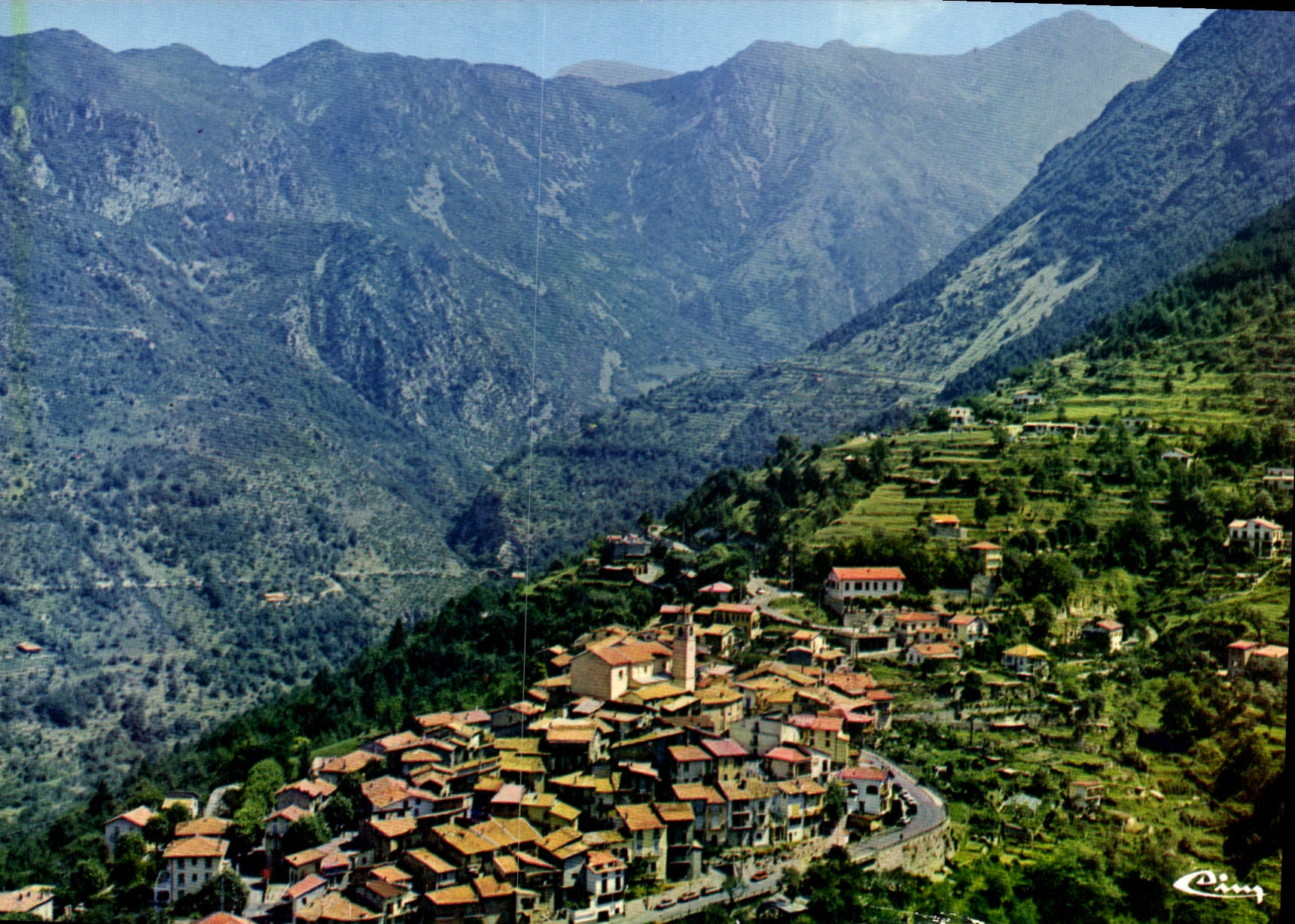 CPSM La Bollene Vesubie (Alpes Mar) Vue generale aerienne