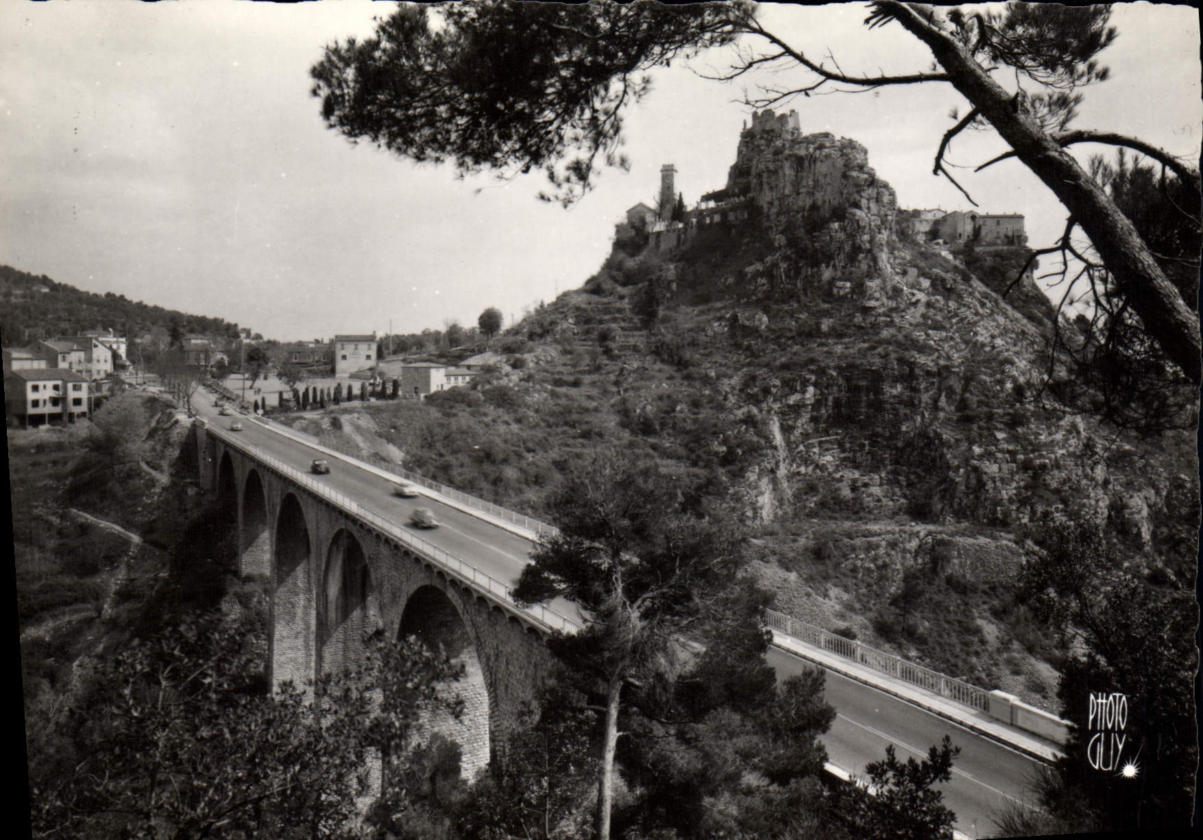 CPSM Eze Village (Alpes Maritimes) alt 425m Moyenne Corniche