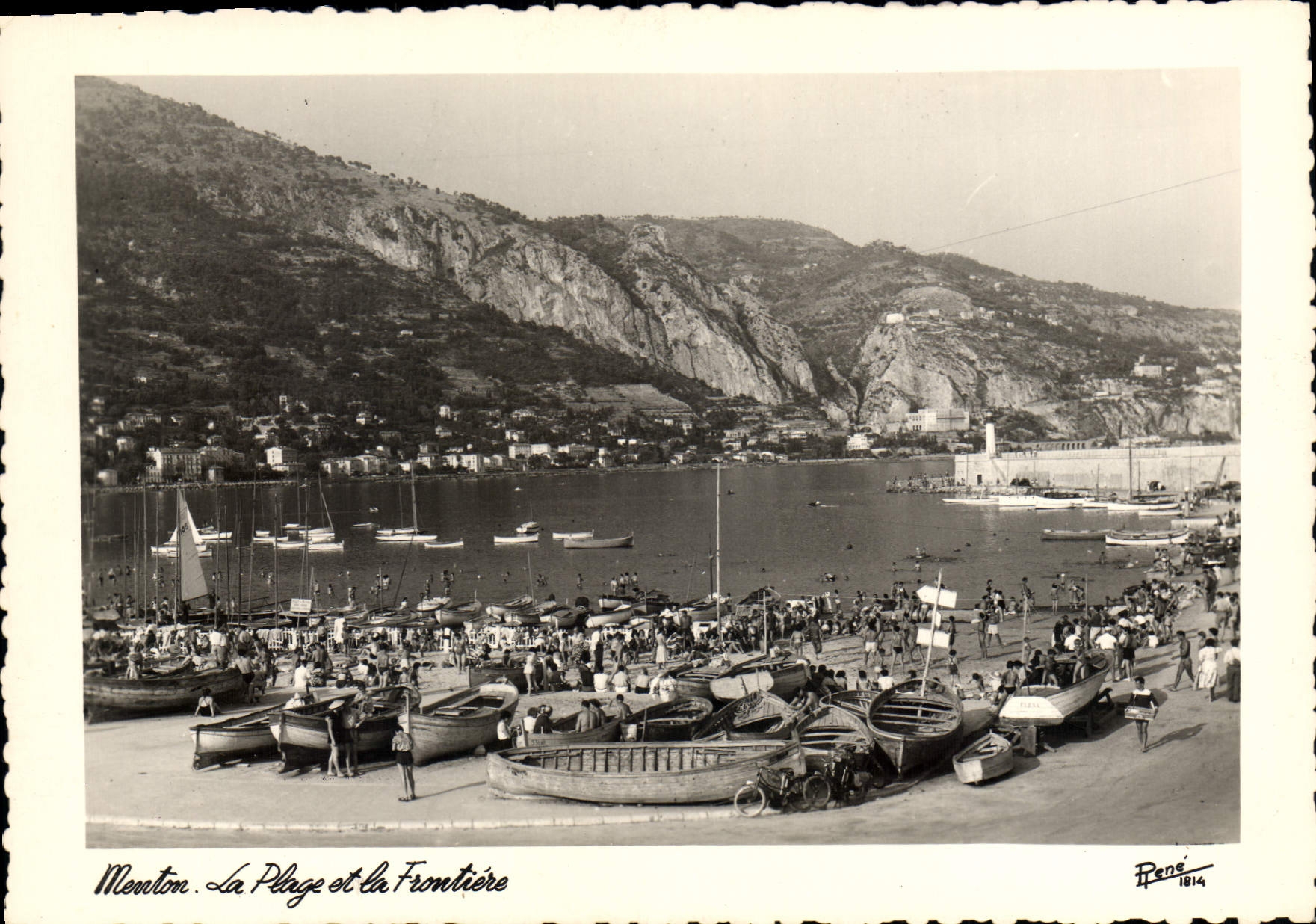 CPSM Menton La Plage et la Frotiere