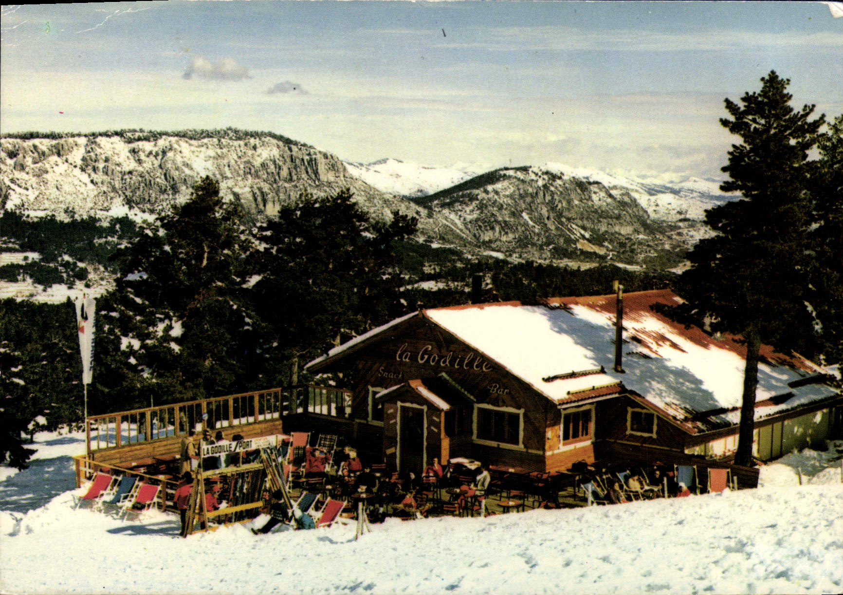 CPSM Skiez a 50 km de Cannes Andon l'Audibergue (Altitude 1200 1642 m) Restaurant La Godille