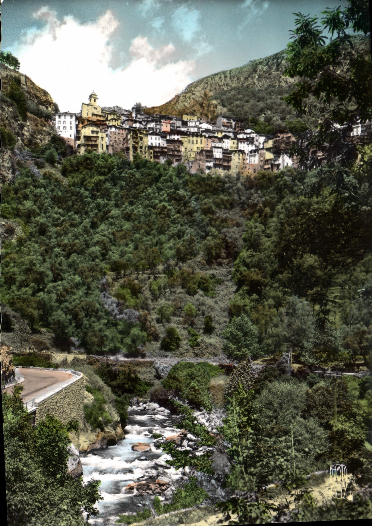 CPSM Vallee de la Roya (A M) Le Pittoresque Villege de Saorge (Alt 520m)