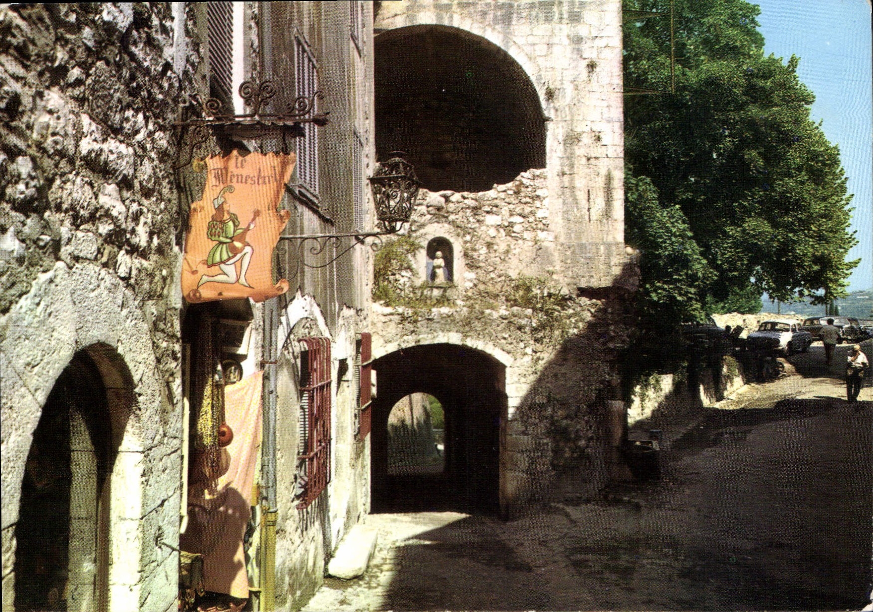 CPSM St Paul de Vence La Cote d'Azur Le Portail (XIVe Siecle)