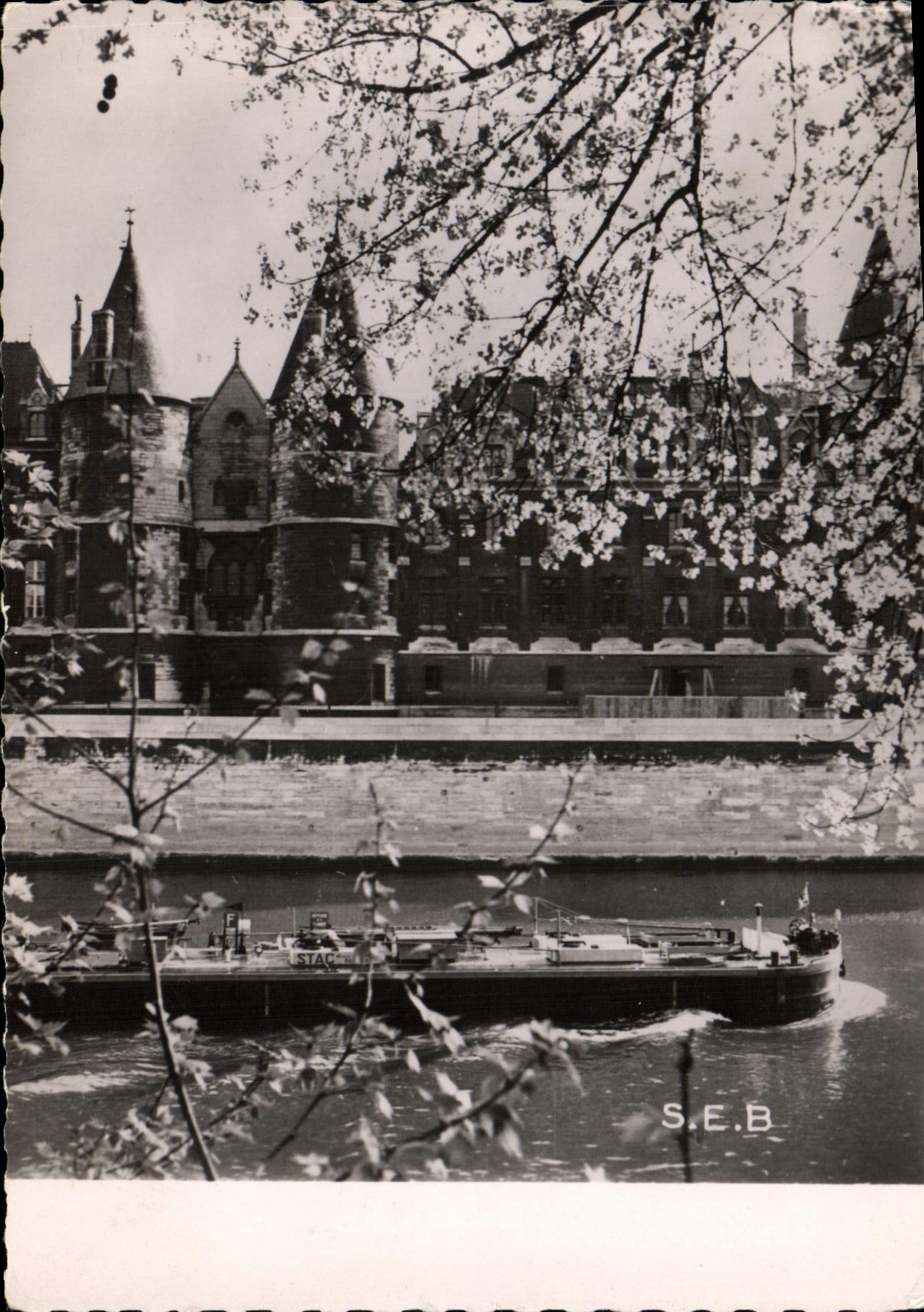 CPSM Paris La Conciergerie