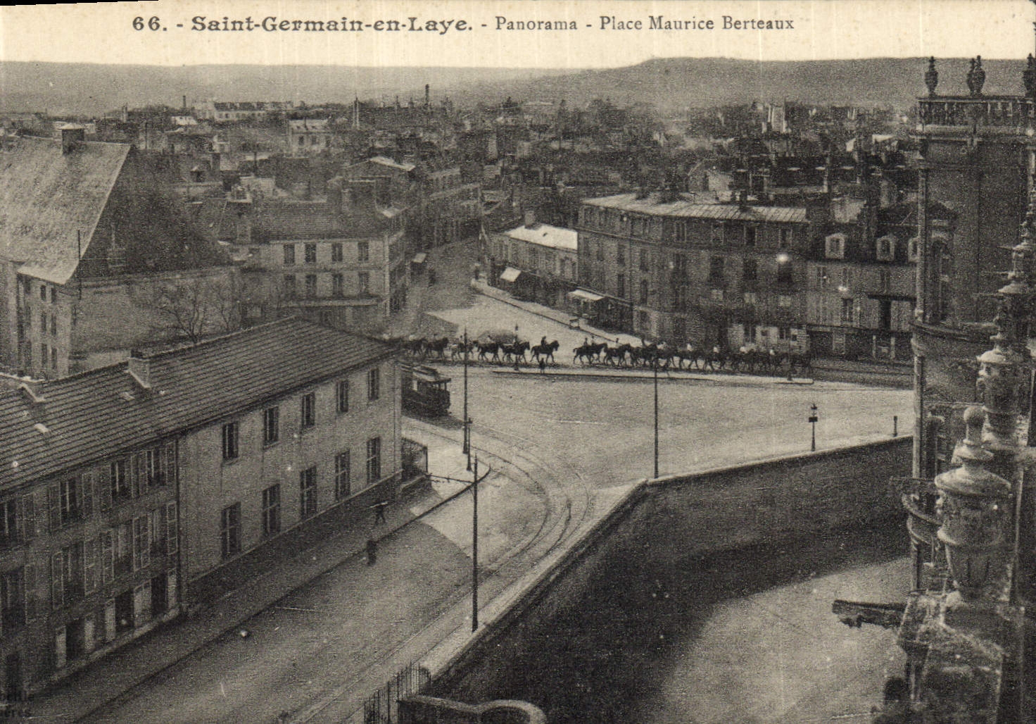 CPA St Germain en Laye Panorama Place Maurice Berteaux