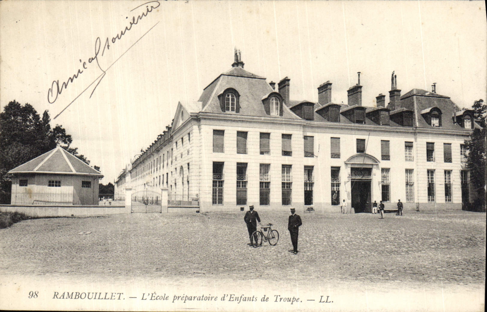 CPA Rambouillet L'Ecole preparatoire d'Enfants de Troupe