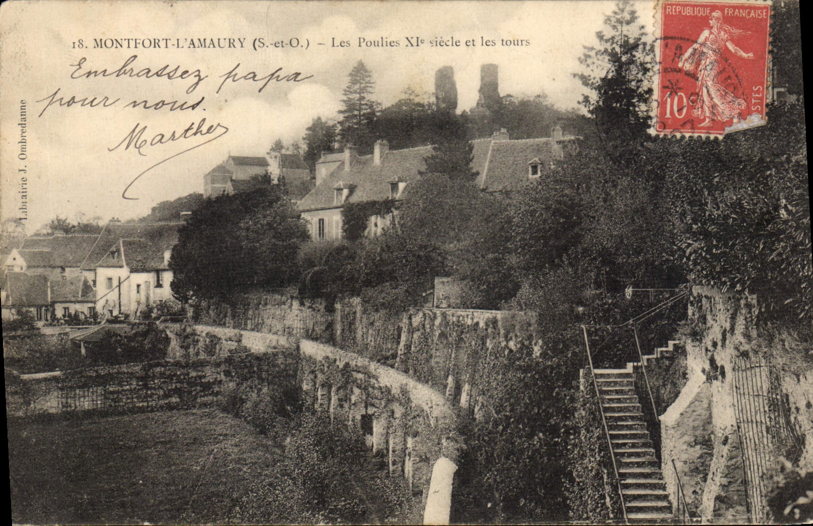CPA Montfort L'Amaury (S et O) Les Pouliess XIe siecle et les tours