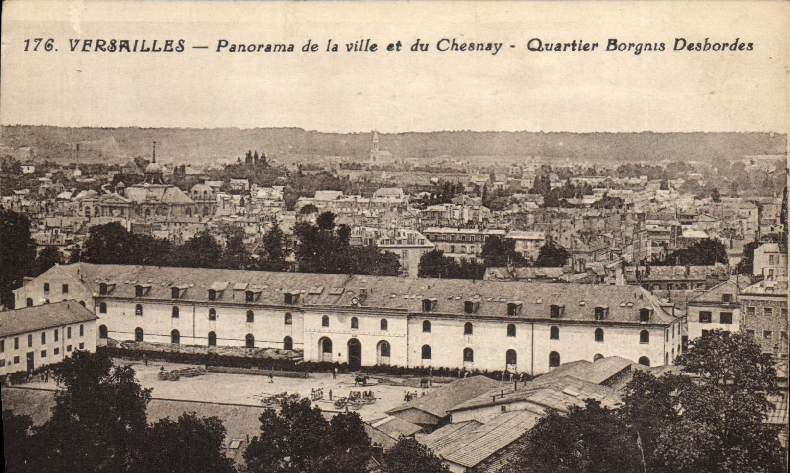 CPA Versailles Panorama de la ville et du Chesnay Quartier Borginis Desbordes
